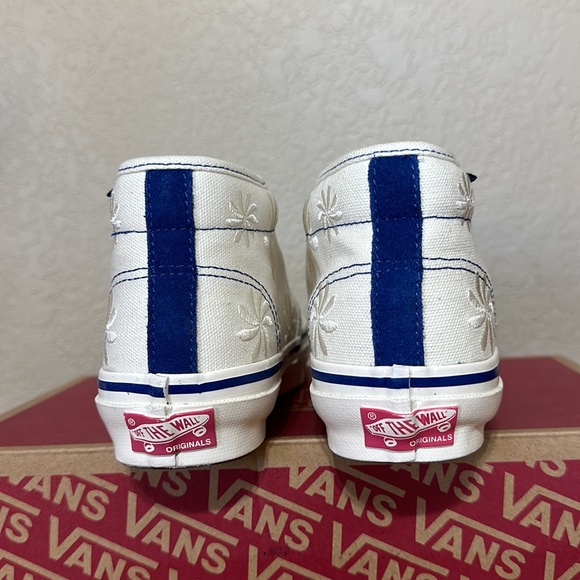 Vans Og Chukka Boot Canvas embroidered daisies marshmallow vault collection - Picture 6 of 12